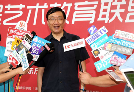 以科技之力，筑艺术传承之魂<br />：馗咝Ｔ冻桃帐踅逃似舳鞘皆猜淠
